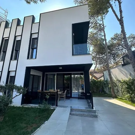 Cd Вилла Голем